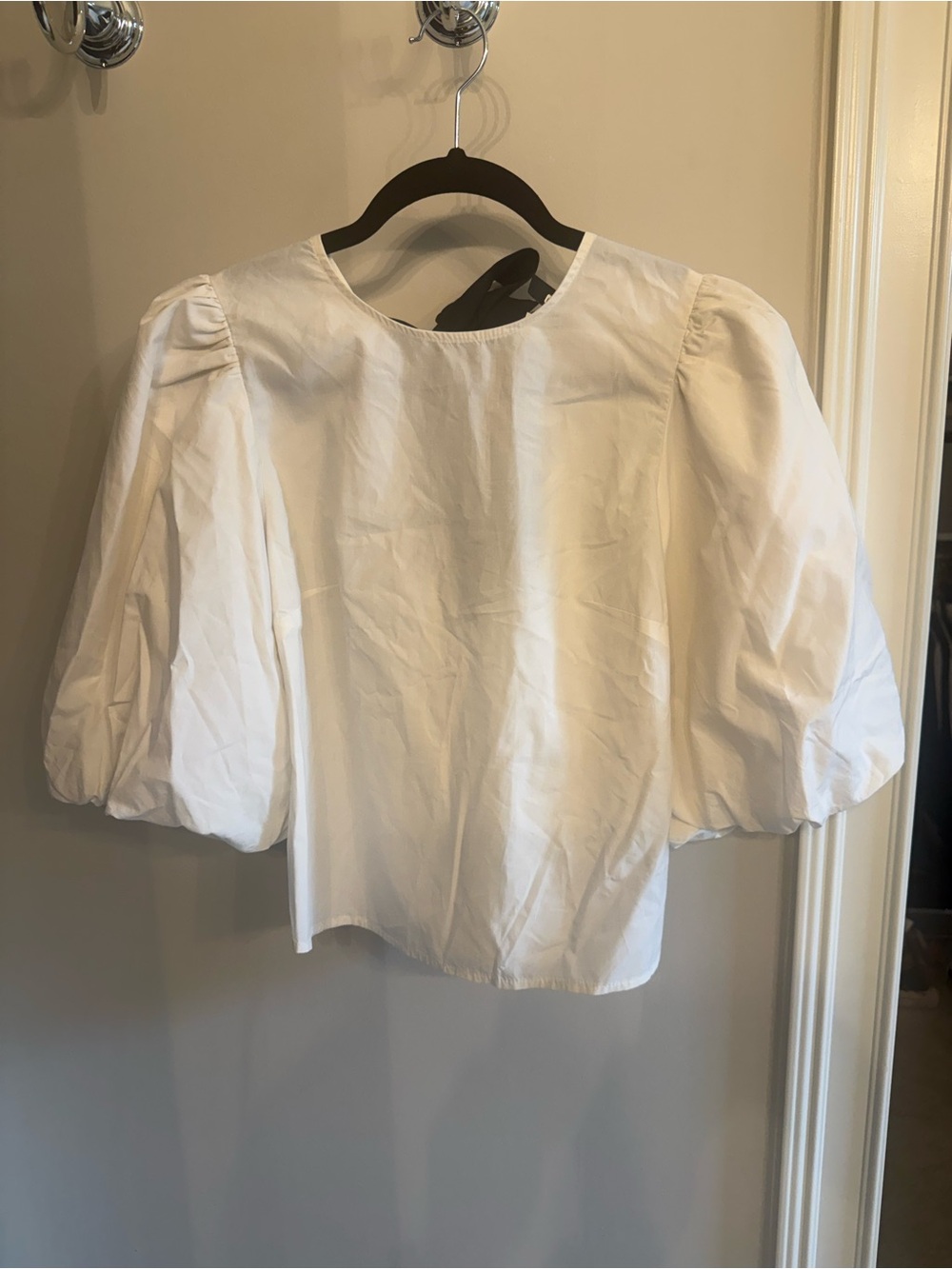 H&M White Puff-Sleeve Blouse